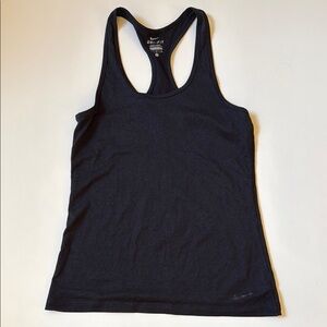 Nike Black Fitted Tank Top